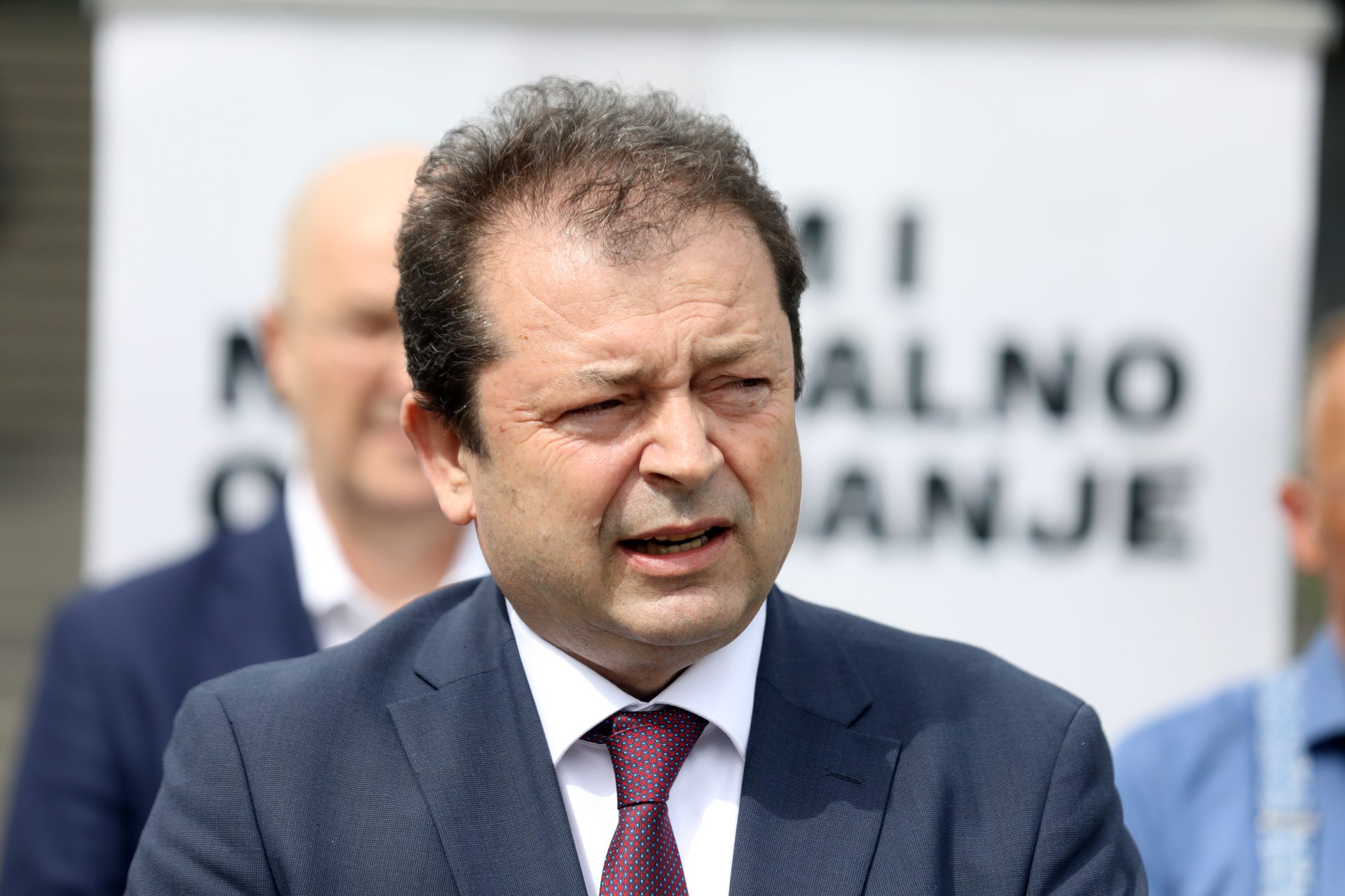 GDJE JE NESTALA LJUDSKOST?  Sramotni komentari iz Srbije: 'Neki likuju i slave jer gori 'Lijepa njihova''