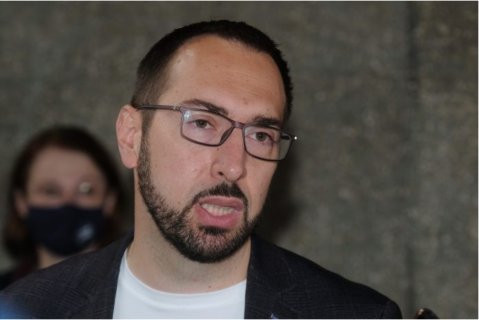 Tomaševićem su oduševljeni njemački komunisti: On se pravda da ne zna ništa o tome