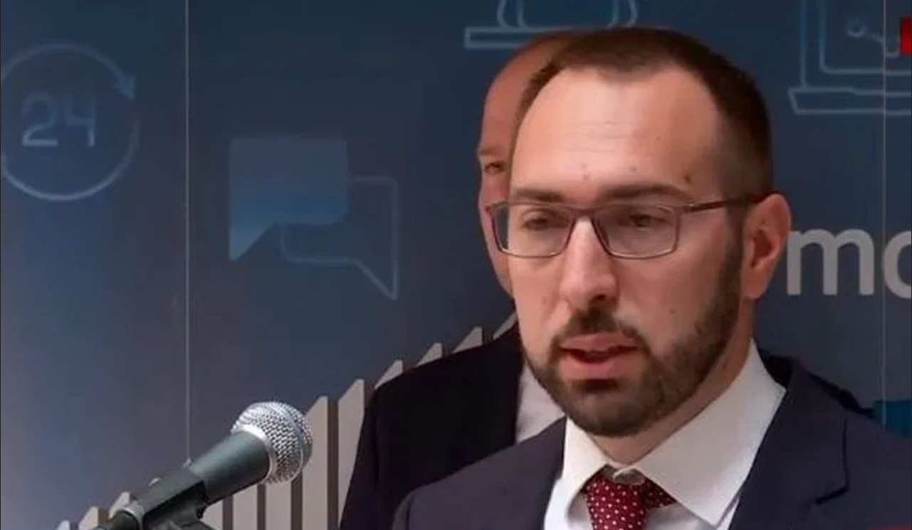 Tomašević nakon primopredaje vlasti: Dobili smo oko dvije tisuće stranica izvješća, financijsko stanje nije dobro