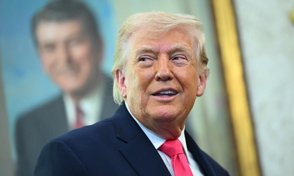Trump žestoko napao NATO: 'Nije ni Ukrajina naš rat!'