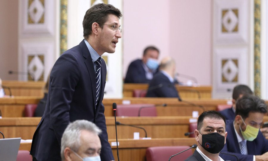 SABOR Oporba od jutra krenula s kritikama: Da nema korupcije, na koju gubimo 10 milijardi dolara, sada bi letilo 120 Rafalea