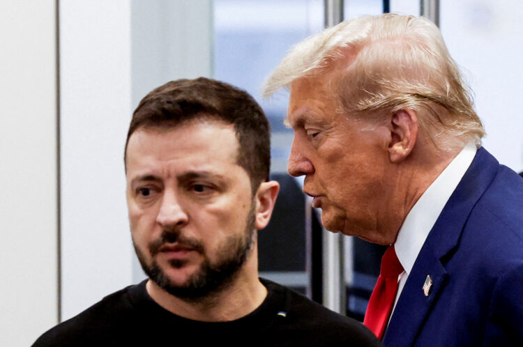 SAD obustavlja vojnu pomoć Ukrajini