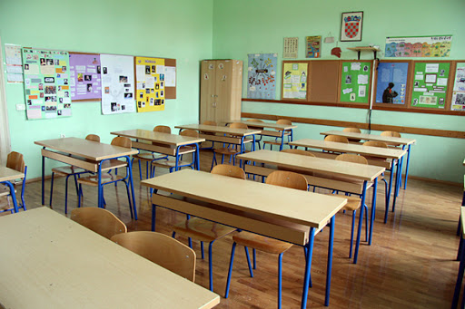 DJECO SMIRITE STRASTI, RODITELJI BUDITE RAZUMNI - NASILJE NE RJEŠAVA PROBLEME