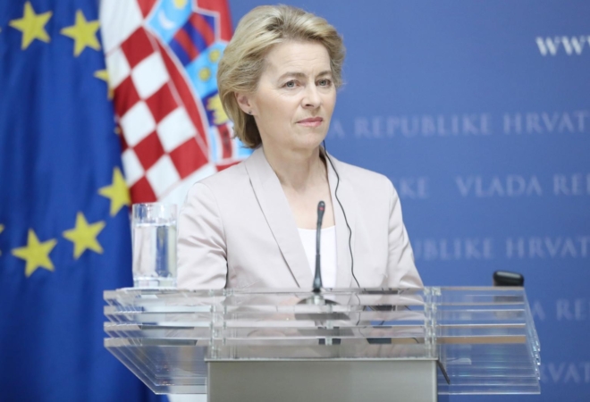 PLJUSKA VUČIĆU OD URSULE VON DER LEYEN! Teško će biti hrabar nakon ovoga: Radimo na tome da Kosovo bude dio EU!