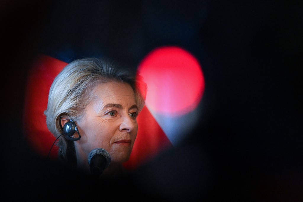 Politico: Živjela kraljica Ursula!