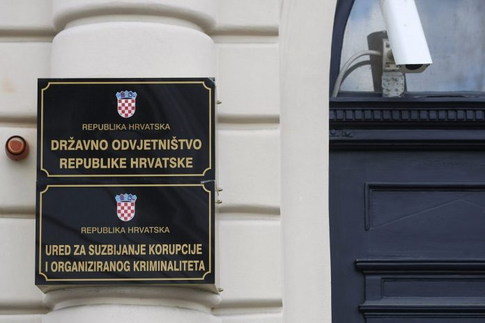 NOVA AKCIJA USKOK-a I POLICIJE: Upali u državnu agenciju zbog sumnji na namještanje natječaja, priveli nekoliko osoba