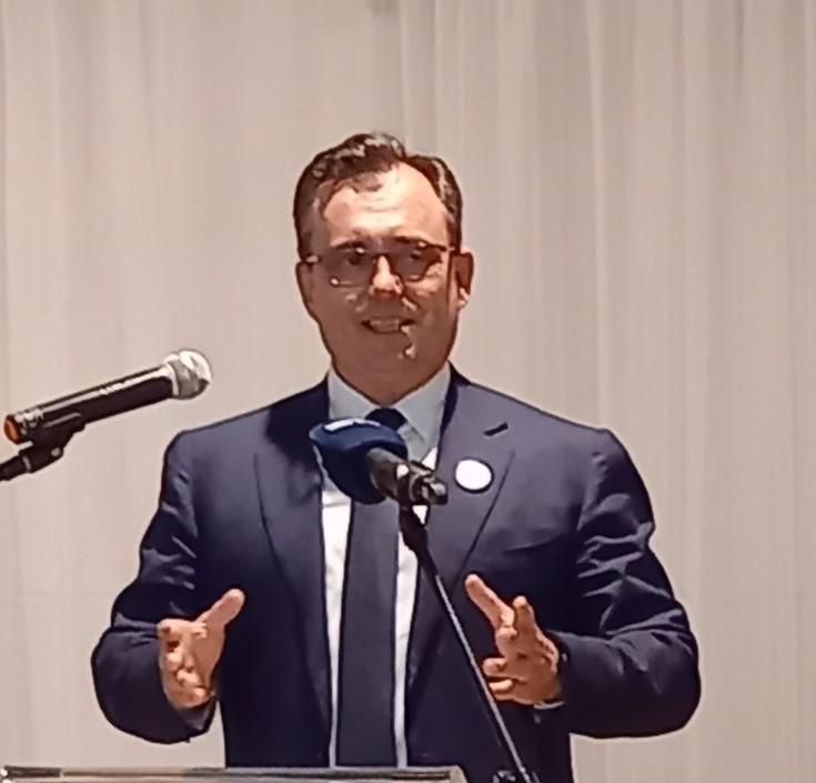 Prosvjedi bez kompasa: Kad se viče na balet, a prelazi preko logora i ubijene djece