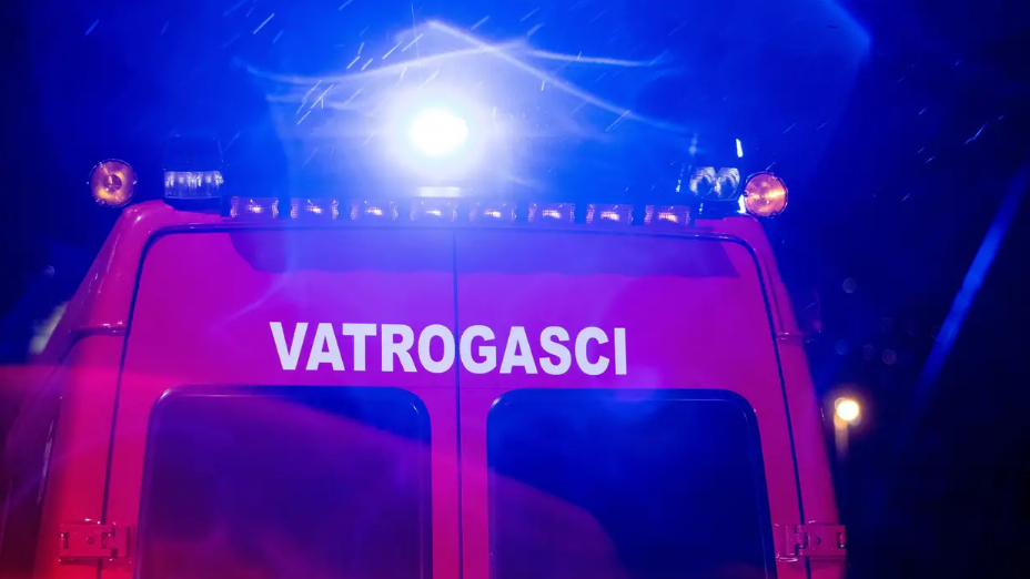 Izgorjelo pet hektara borove šume na Braču: Vjetar otežavao vatrogascima gašenje požara
