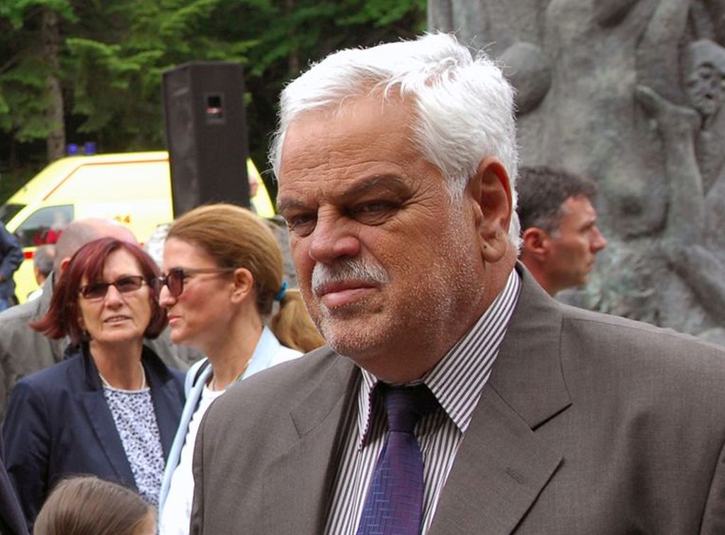 Kako je živjeti u Hrvatskoj i biti predsjednik stranke koju je osnovao ratni zločinac?