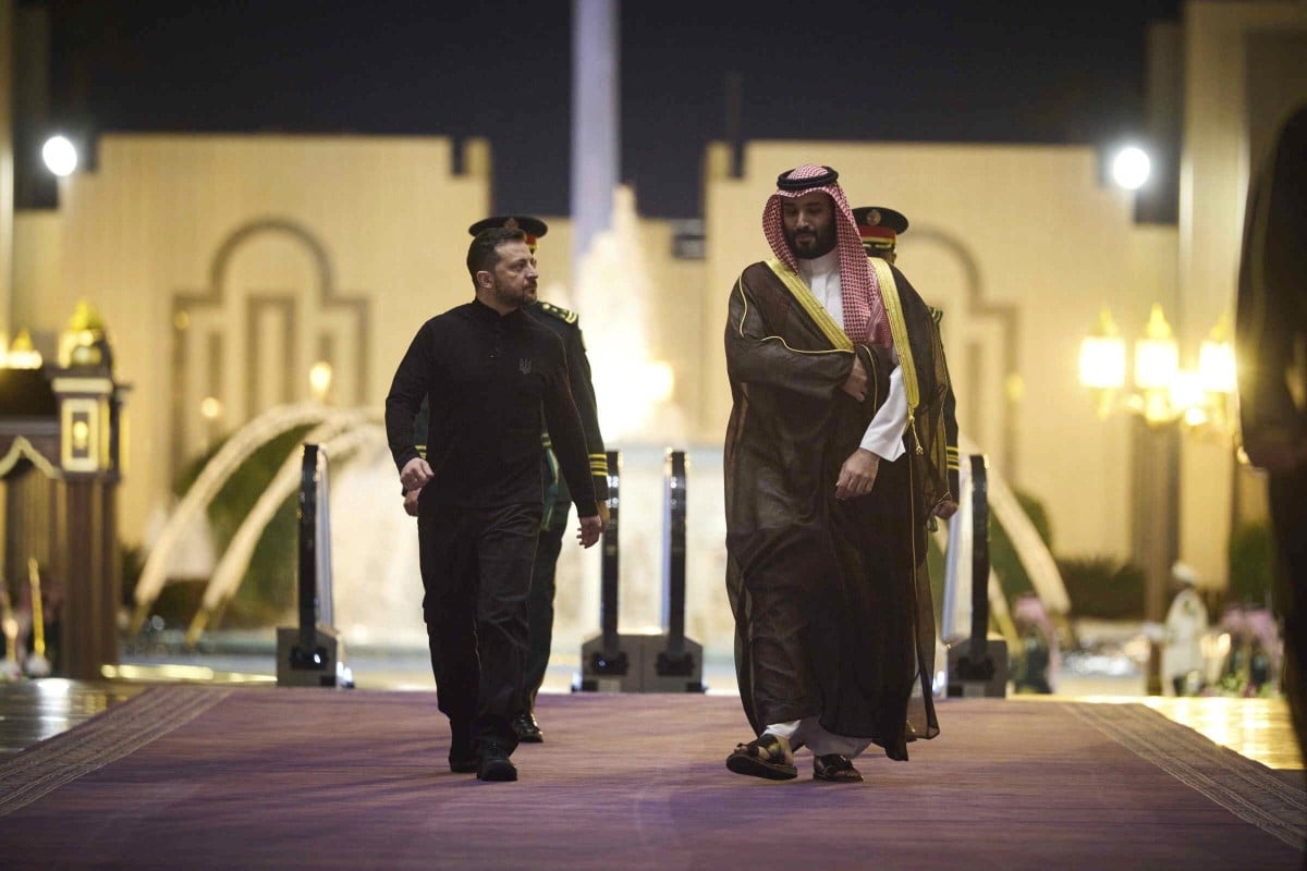 Zelenski u Saudijskoj Arabiji: Fokus na sigurnosna jamstva i konstruktivne pregovore