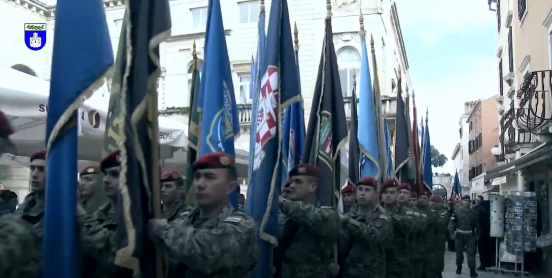 ‘OVO JE BIO PREOKRET U RATU!’ General Gotovina odao počast braniteljima: Neprijatelj je tada osjetio što znači gorak poraz, na obljetnicu stigla i politička elita