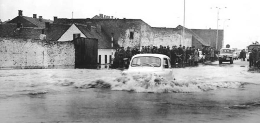 25. listopada 1964. Zagreb – nezapamćena poplava odnijela 17 života