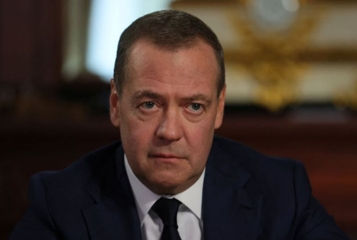 Medvedev: Svijet je na rubu opasne eskalacije, Rusija ne želi globalni sukob