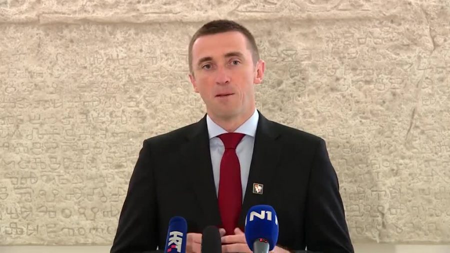 Penava ima poruku za “cjelokupni hrvatski narod i građane”