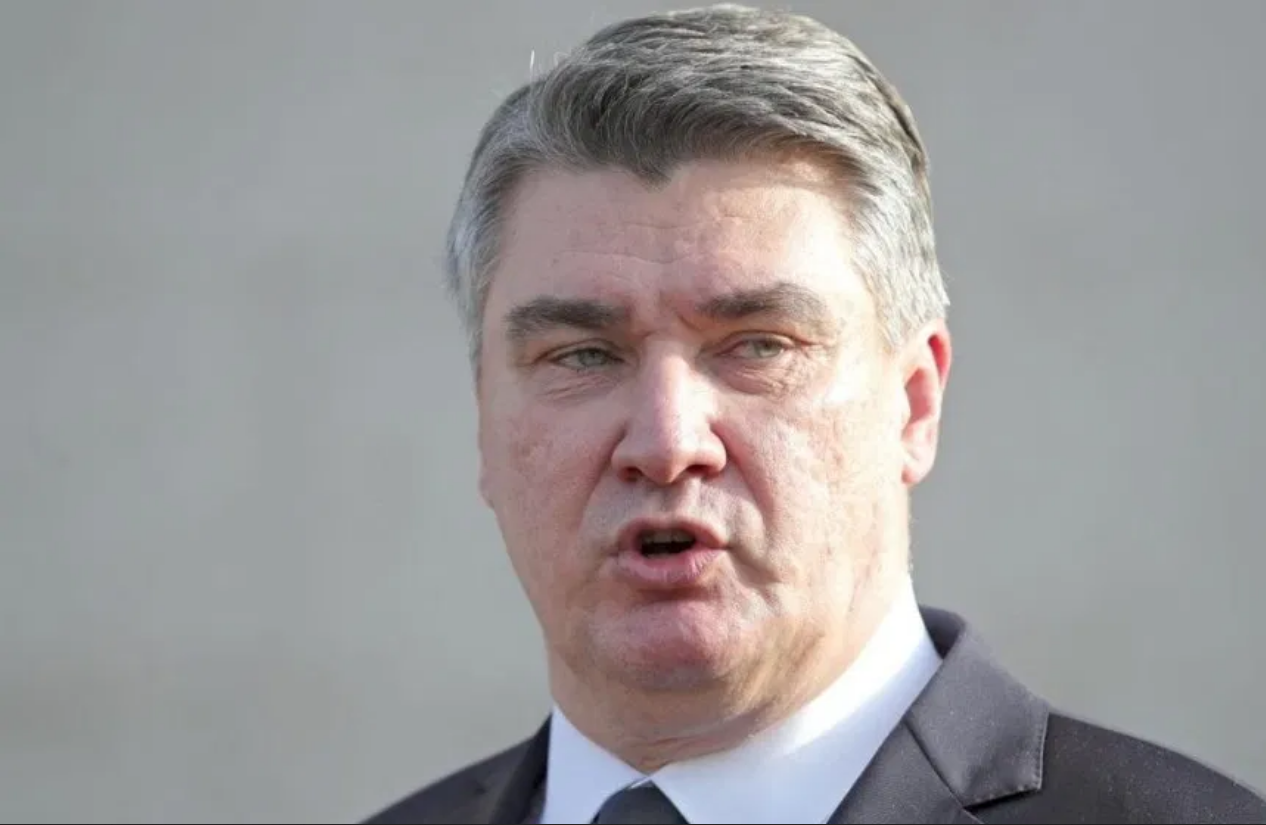 Milanović: Čemu služe te covid putovnice, koje i nisu putovnice nego štambilji, odnosno bar kodovi?