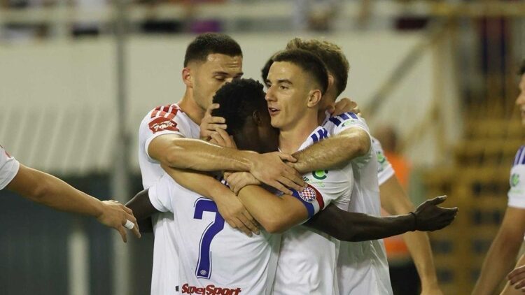 SHNL Hajduk pobjedom protiv Slavena preuzeo vrh HNL-a