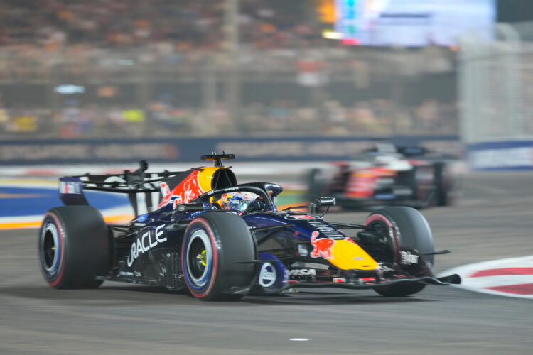 FORMULA 1 Verstappen slavio u Singapuru i nastavio pobjednički niz, Antonelli sve bliže naslovu