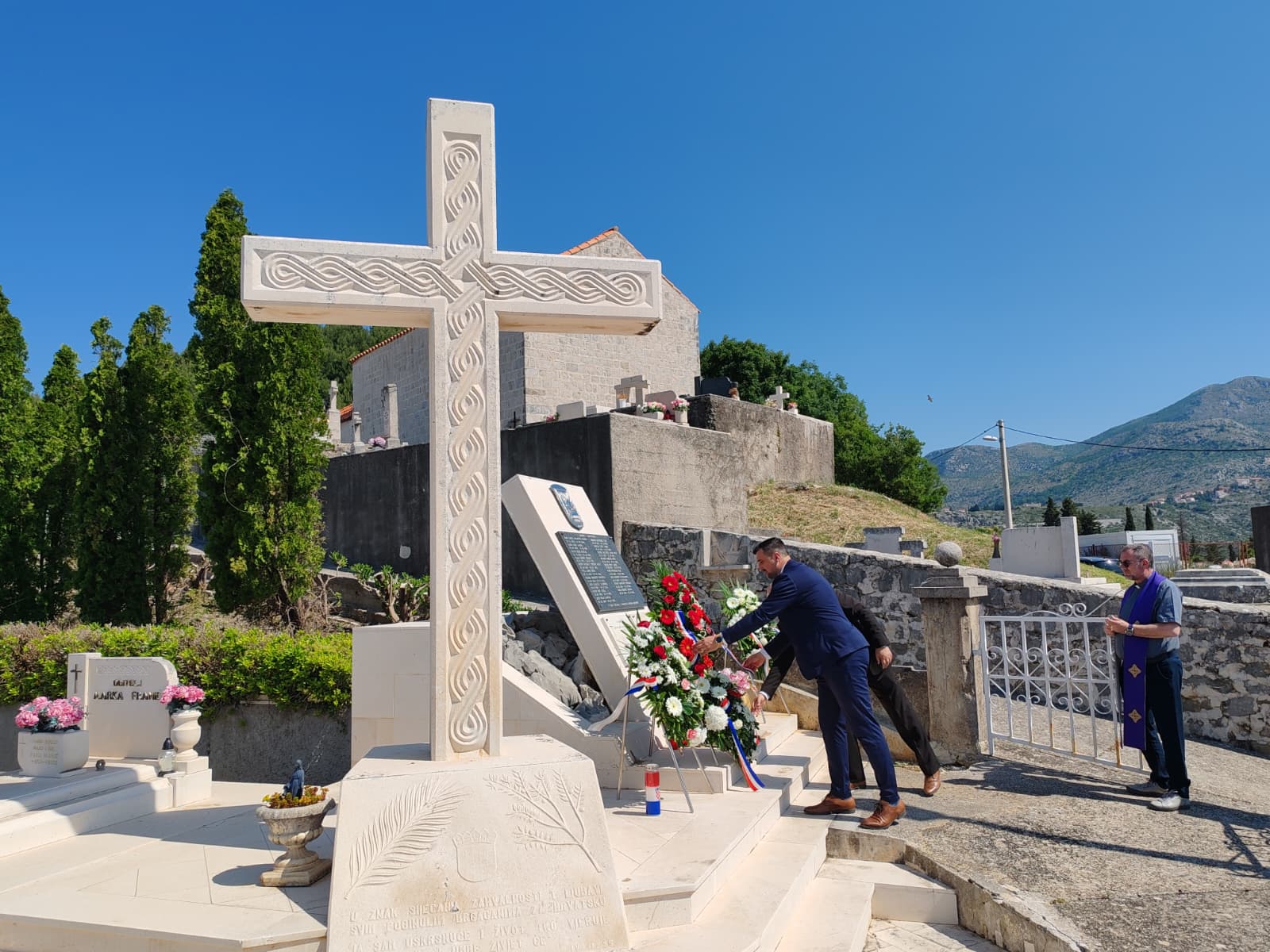 Spomen-obilježje poginulim hrvatskim braniteljima na području Župe dubrovačke