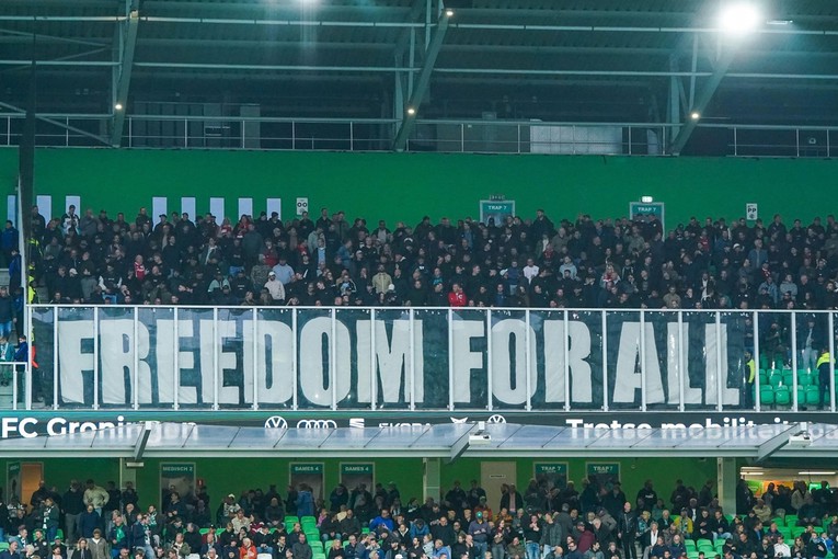 Navijači Ajaxa podržali Torcidu: Freedom for all