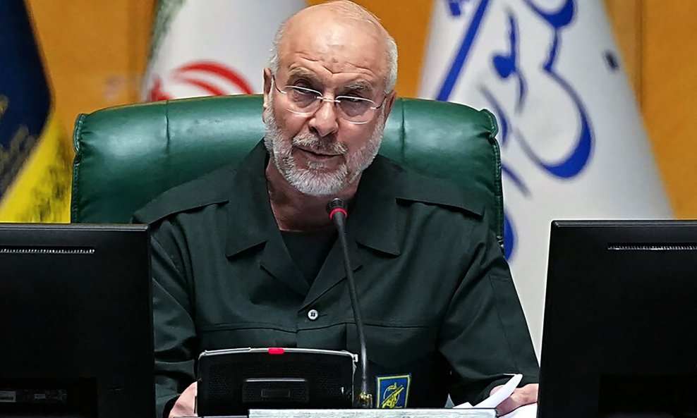 NOVA ESKALACIJA: SAD ponovno napao Iran: Trump zaprijetio novim udarima, Teheran najavljuje odmazdu