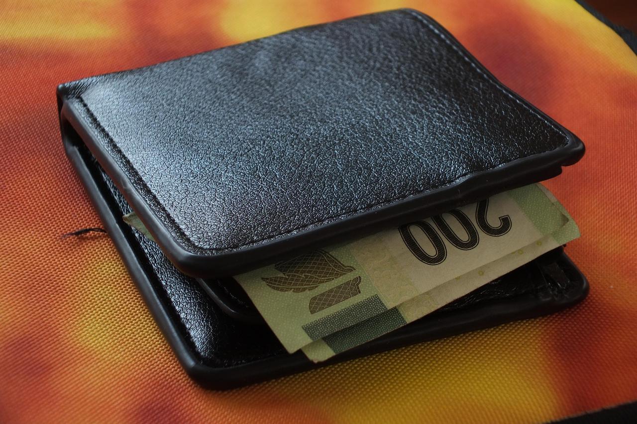 Česi u Hrvatskoj našli novčanik s 45.000 eura: Sad svi pišu o onome što su učinili s lovom