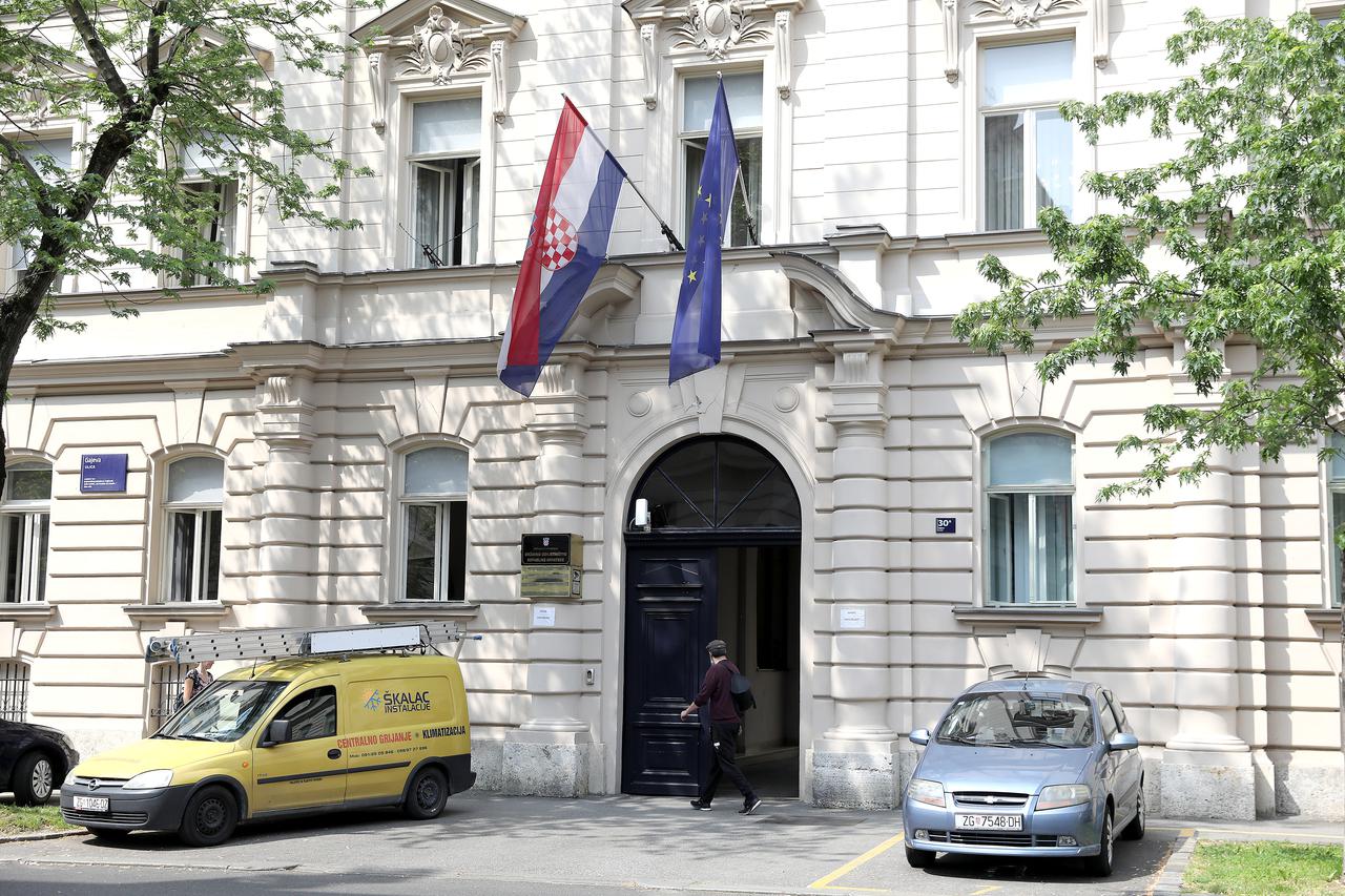 Petorica osumnjičena da su u Zagrebu pokušala ubiti i opljačkati 32-godišnjaka
