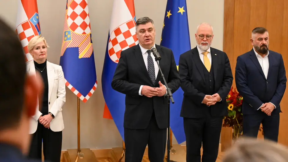 Milanović odlikovao heroje iz sjene: 'Zahvaljujući vama, Hrvatska je među najboljima'