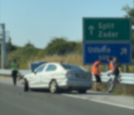 Teška nesreća na A1 između Gospića i Gornja Ploča, kolona prema Dubrovniku sve duža