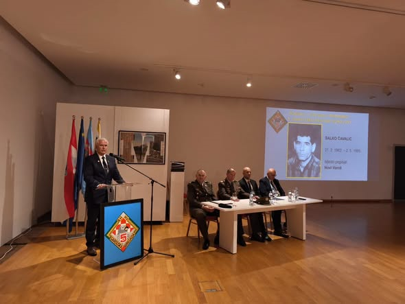 U VUKOVARU PREDSTAVLJENA MONOGRAFIJA 5. GARDIJSKE BRIGADE „SOKOLOVI”: Svjedočanstvo o ratnom putu i žrtvi hrvatskih branitelja