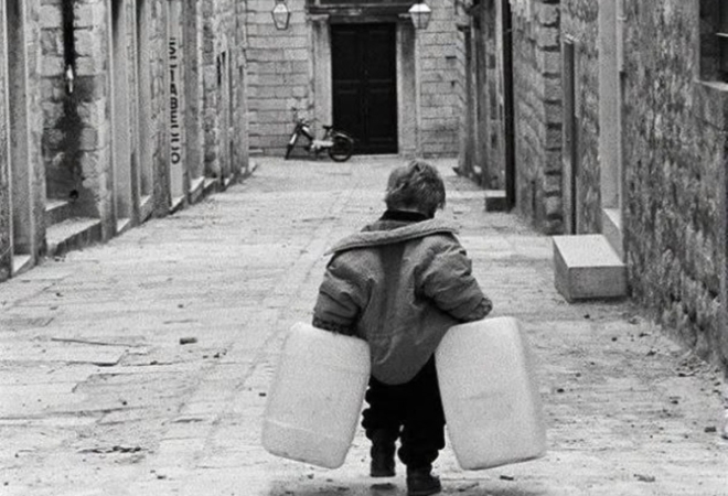 Zna se tko je dječak koji ’91. nosi vodu u Dubrovniku: ‘Srame li se oni koji su pobjegli?’