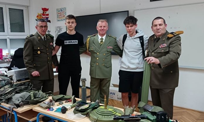 Veterani učenicima prenosili istinu o Domovinskom ratu