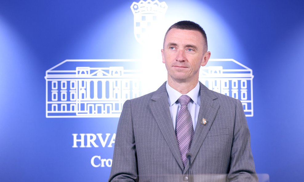 Penava postavio ultimatum za BiH pa udario po Daliji i novinaruma