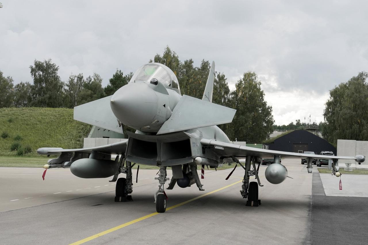 ISTOČNO KRILO Berlin šalje borbene avione u Latviju pred izbore: Četiri Eurofightera čuvat će zračni prostor