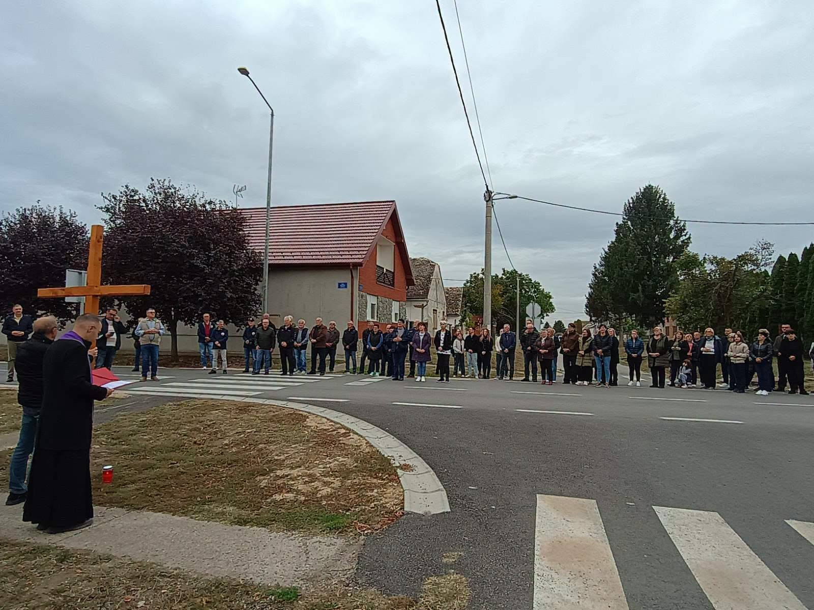 Lovas se prisjetio 90 ubijenih mještana: Civili su stradali samo zato što su bili Hrvati