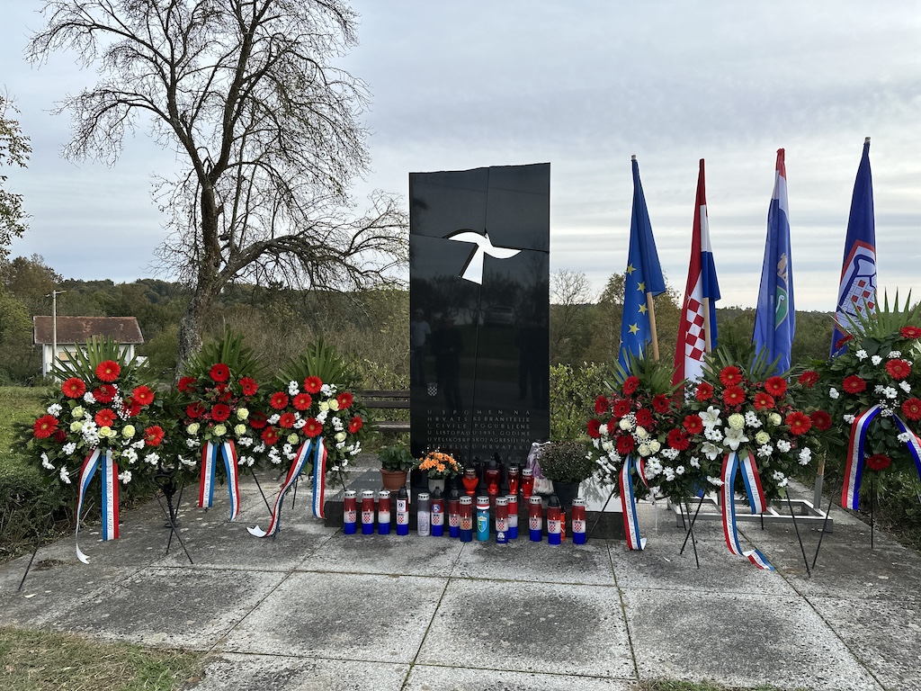 Duško Malović, bivši tjelohranitelj, povezuje se s pokoljem hrvatskih civila na Banovini 1991. godine