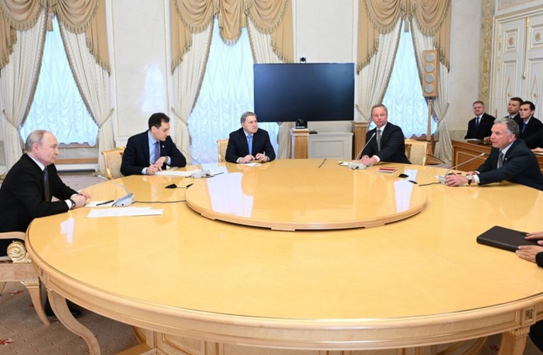 Europa isključena iz trilateralnih pregovora o Ukrajini