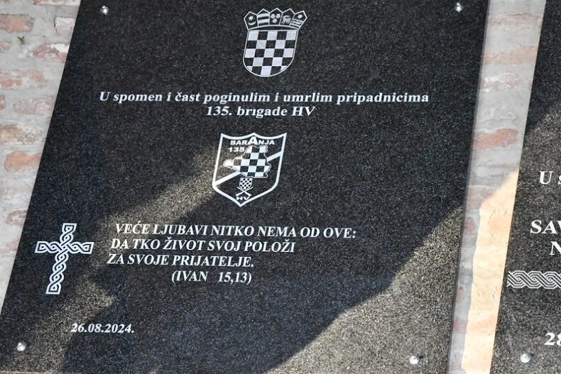 Domovinski rat: Svibanj 1992. – Borba za međunarodni legitimitet i obrana Kopačkog rita