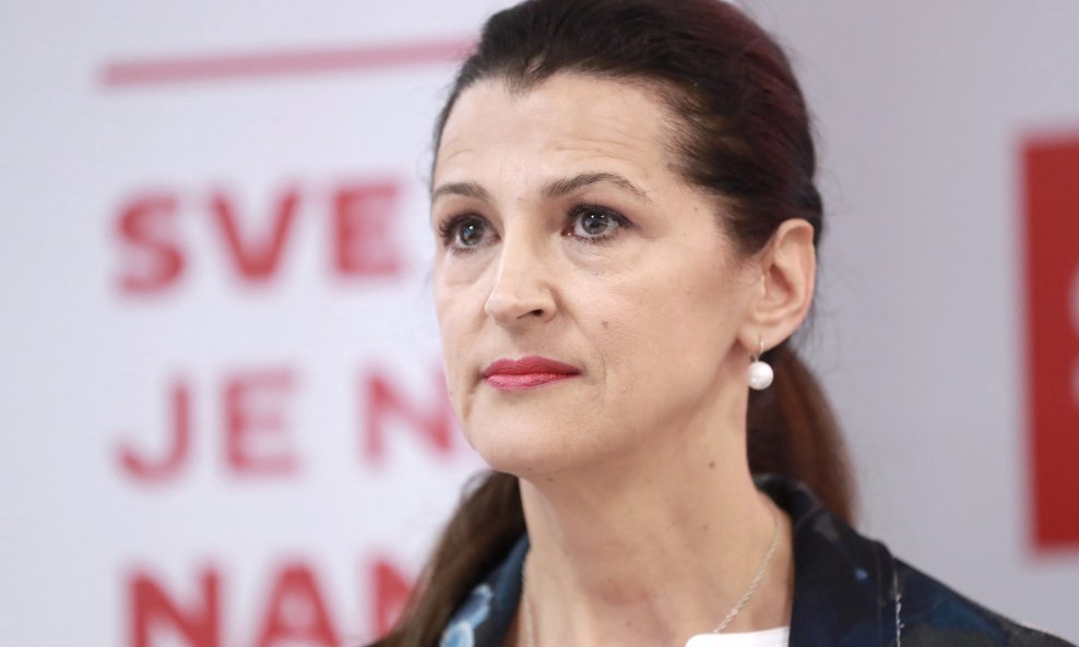 ROMANA JERKOVIĆ NAPUSTILA SDP: ‘Ne pristajem na političko djelovanje kroz insinuacije i podmetanja’