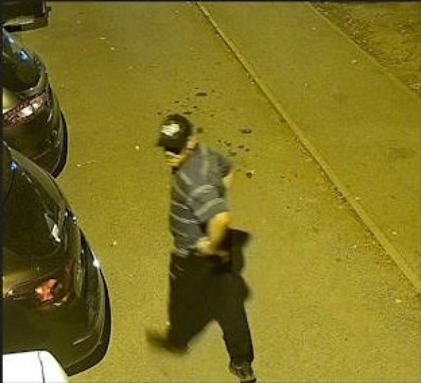 Zagrebačka policija traži ovog muškarca: Počinio je nasilno kazneno djelo