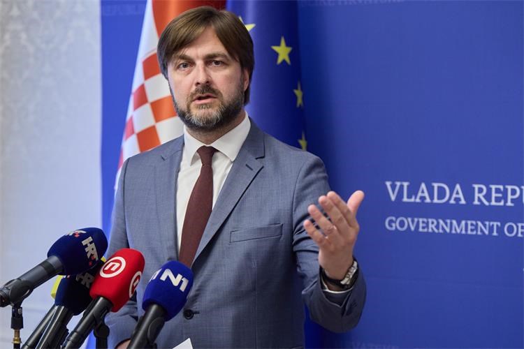 Minimalna plaća trebala bi rasti od 2027.: Ćorić najavio odluku do kraja listopada i rebalans proračuna već idući tjedan
