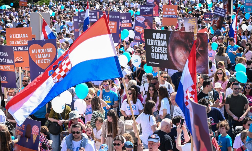 HOD ZA ŽIVOT Emotivna ispovijest mlade majke 'Dijete nije kraj, nego novi početak'