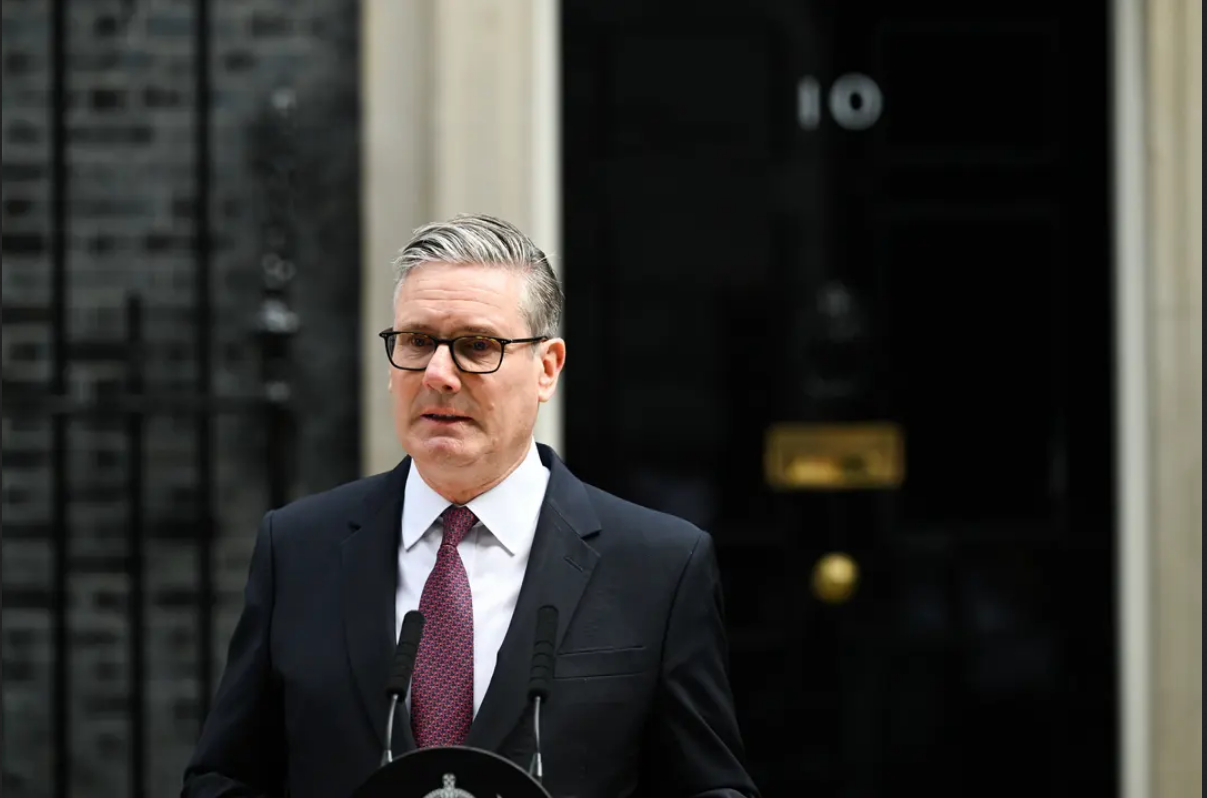 Keir Starmer podnio ostavku na mjesto britanskog premijera i čelnika Laburista