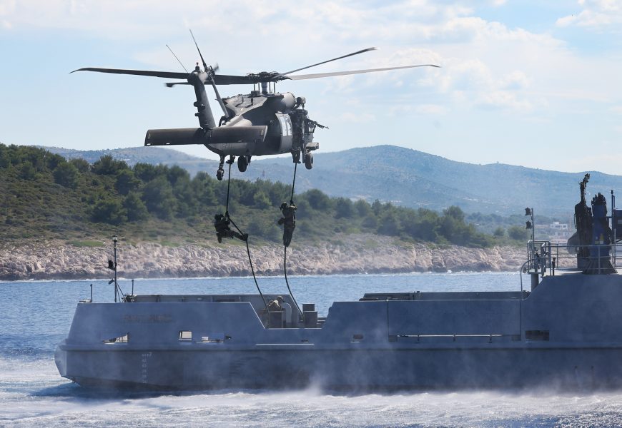 Rafalei, Black Hawk, brodovi i rakete: Pogledajte impresivnu vježbu Hrvatske vojske