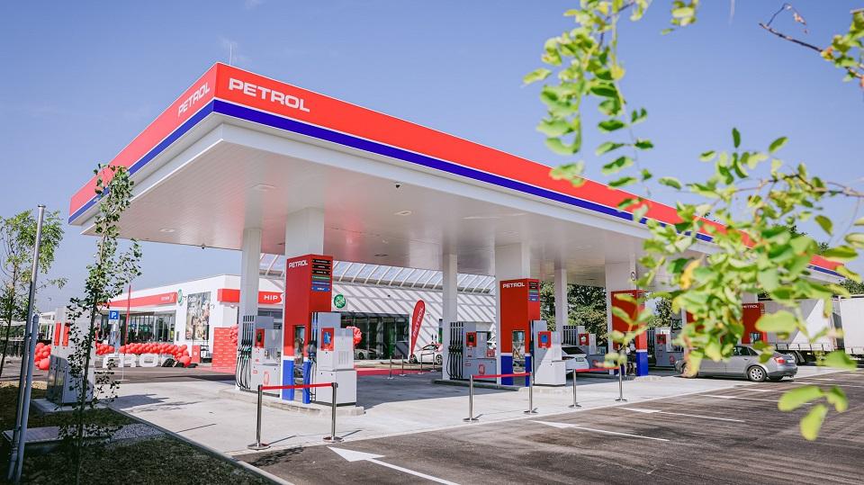 Od utorka nove cijene goriva: Benzin pojeftinjuje, dizel bi mogao poskupjeti pet centi