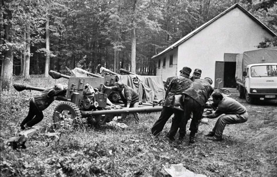 JNA JE IZGUBILA SKLADIŠTE – PA POSLALA ZRAKOPLOVE: 17. rujna 1991. napadnuto Široko Brezje nakon krvave noći kod Križevaca