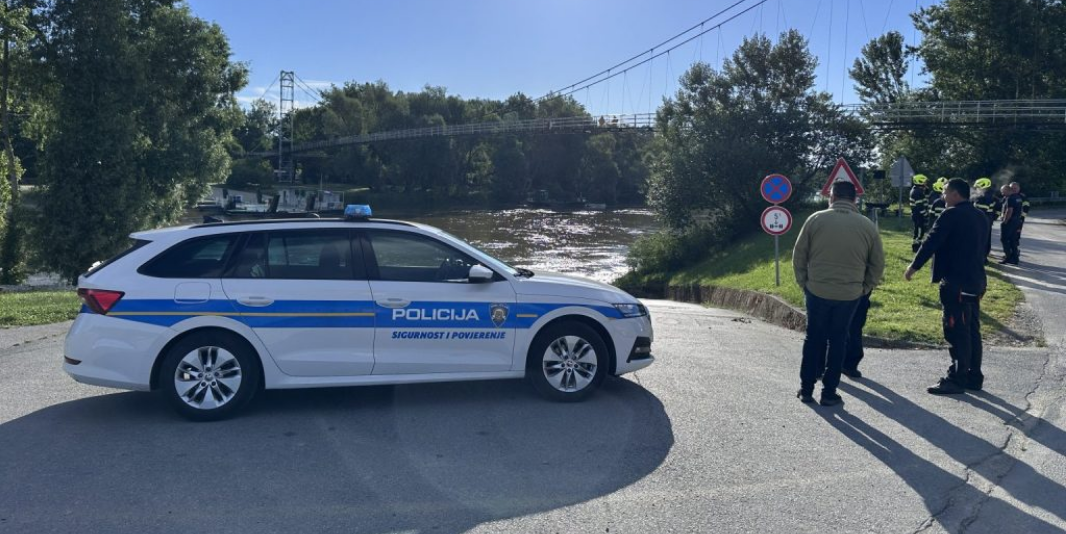 Automobil završio u Dravi kod Križnice: U tijeku velika potraga za vozačem