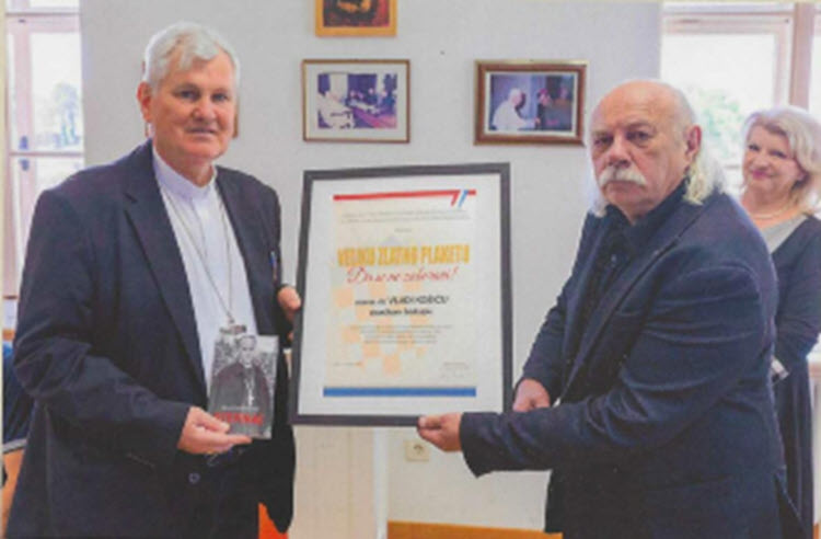 Akademik Josip Pečarić objavio novu knjigu o biskupu Vladi Košiću i Mladenu Pavkoviću