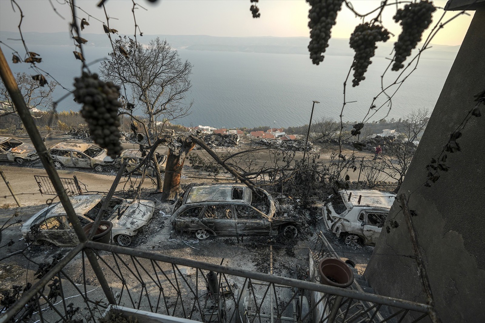 Tragedija nakon omiškog požara još nije završila: Preminula 42-godišnjakinja, broj žrtava porastao na četiri