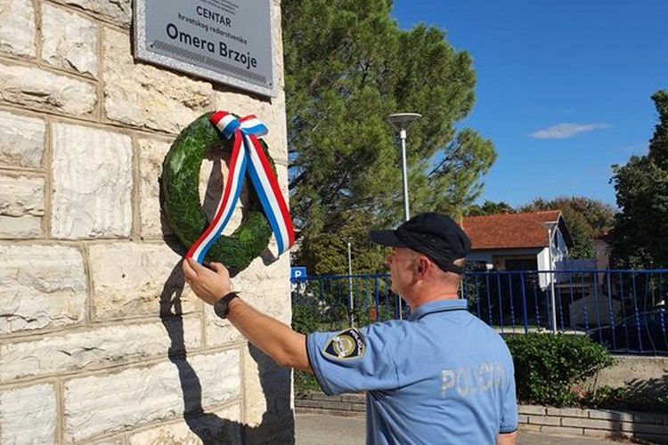 Nadin je 2. listopada 1991. obranjen, poginuli Omer Brzoja i Tonći Šembera