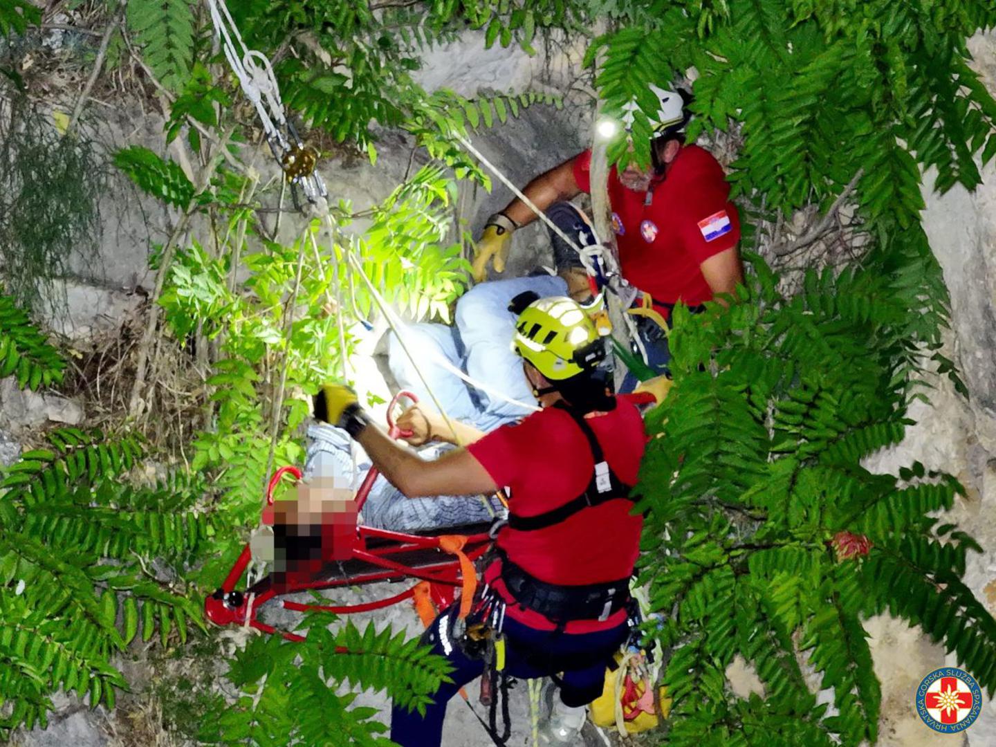 FOTO Visio naglavačke 10 sati u kanjonu Čikole: HGSS objavio detalje nevjerojatne akcije spašavanja